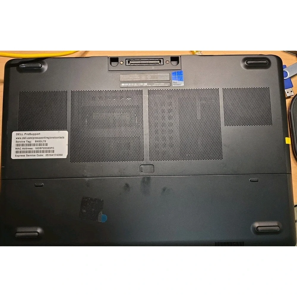 Dell Precision 7710 i7-6820 16GB 500GB SSD Quadro M3000M Win10 Pro AC ADAPTER